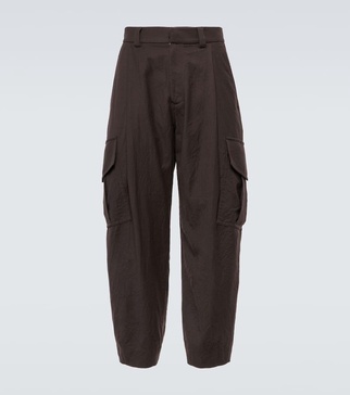 Wide-leg cargo pants