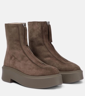 Zipped Boot 1 suede boots