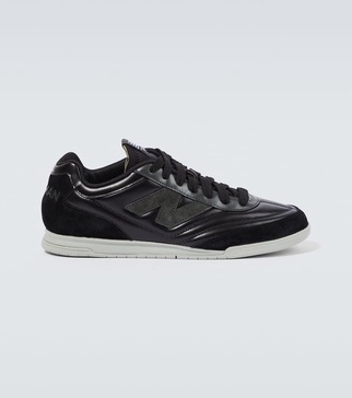 x New Balance URC42 leather sneakers