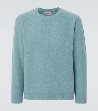 Cashmere sweater