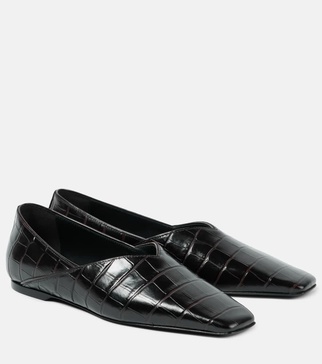 Croc-effect leather flats