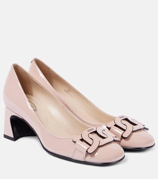 Slide patent leather pumps