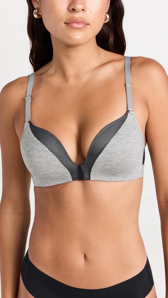 The All-Day Deep V No-Wire Bra