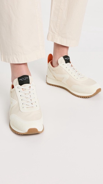 Retro Runner Bomber Sneakers