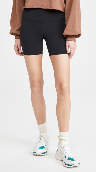 Airweight High Waist Shorts