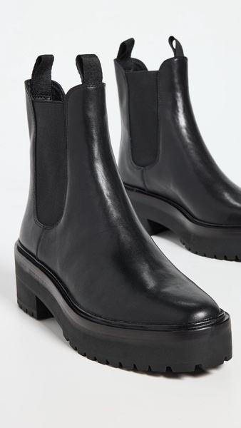 Reggie Rubber Sole Chelsea Boots