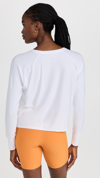 Featherweight Daydreamer Pullover