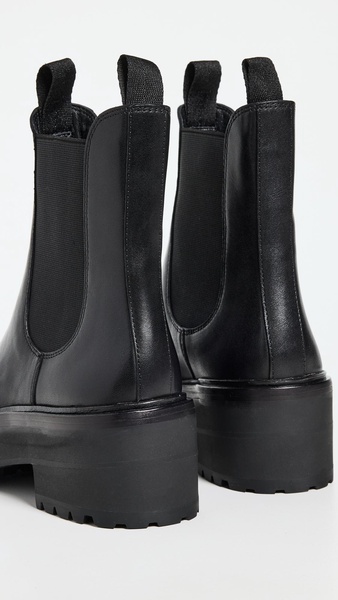 Reggie Rubber Sole Chelsea Boots