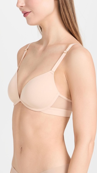 The Deep V No-Wire Push Up Bra