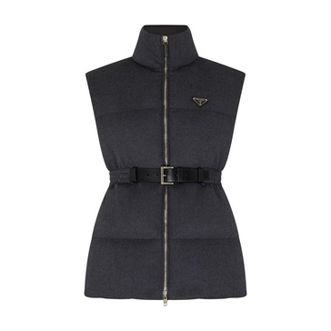 Sleeveless belted puffer jacket