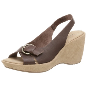 CL by Chinese Laundry Othello Slingback Wedge