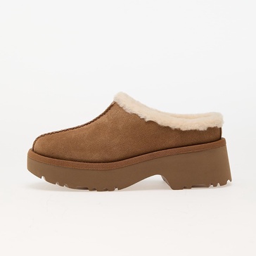 UGG W New Heights Cozy Clog