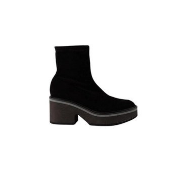 Albane black velvet boots