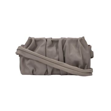 Luxurious Leather Vague Shoulder Bag in Taupe