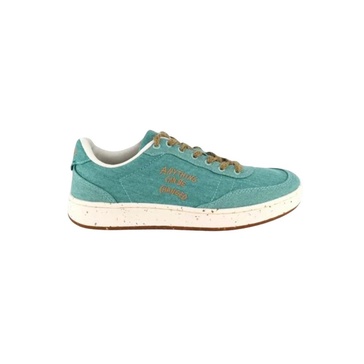 Evergreen Stylish Sneakers