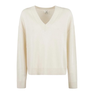 Cream Sweater - Stylish and Cozy