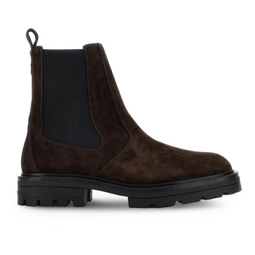 Contemporary Chelsea Ankle Boots