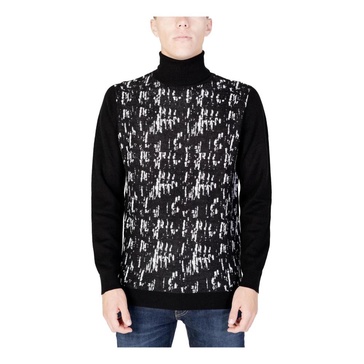 Printed Turtleneck