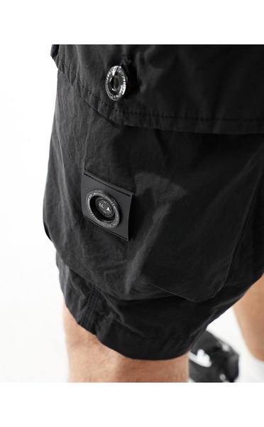 Marshall Artist cargo shorts in black