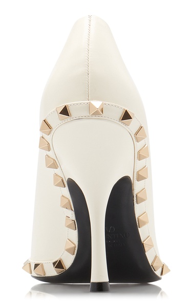 Rockstud Leather Pumps