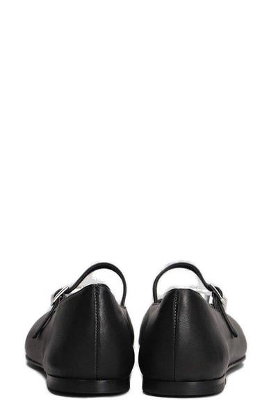 Area Round-Toe Ballet Flats