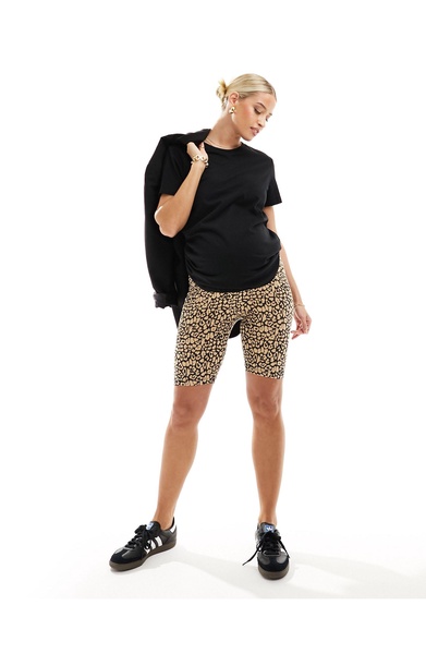 Mamalicious 2 pack over the bump legging shorts in black and leopard