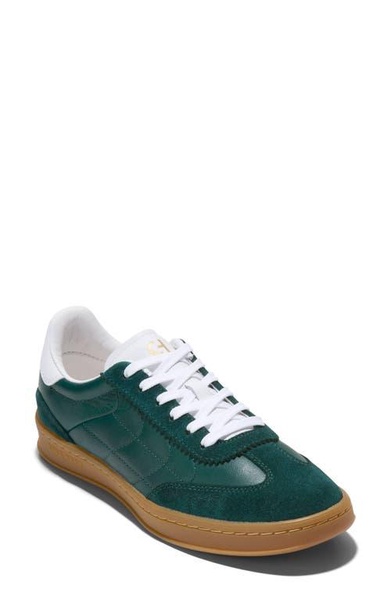 Women's GRANDPRØ Breakaway Lace-Up Low-Top Sneakers