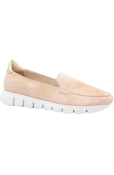 women's jake flat in nude cashmere/platino