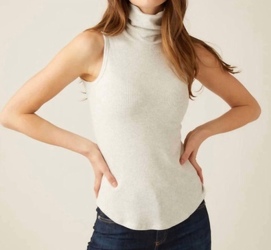 dream sleeveless turleneck top in oatmeal