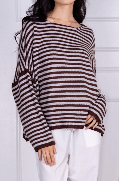 dropped-shoulder striped knit sweater in powder blue/brown