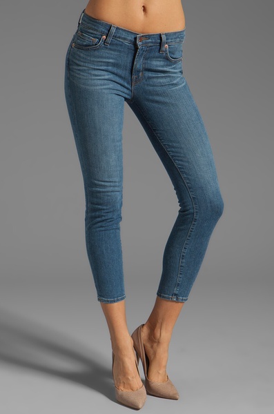 mid-rise cropped trousers