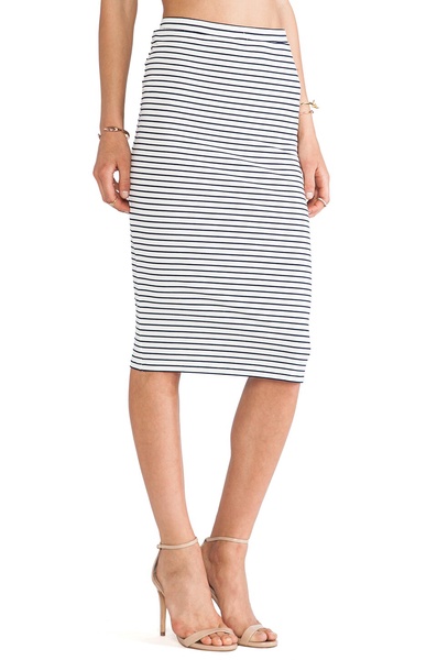 DAY TO NIGHT pencil skirt