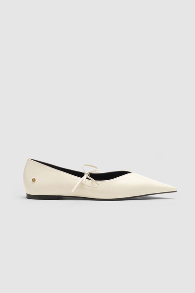 Nikki Flats - Ivory