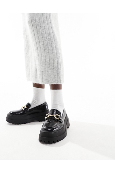 London Rebel chunky tassel loafers in black croc