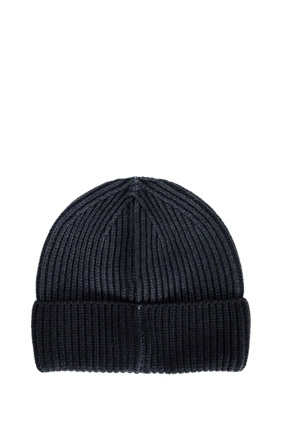 ribbed beanie