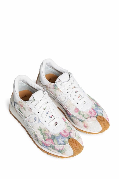 flow printed sneakers