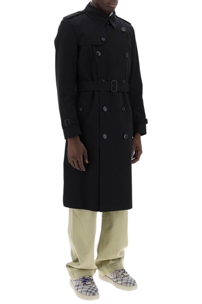 Classic Black Trench Coat for Men from Burberry's Heritage Collection