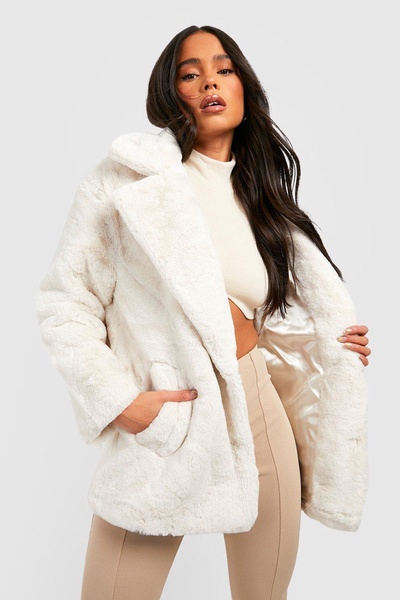 Petite Oversized Collar Luxe Faux Fur Coat