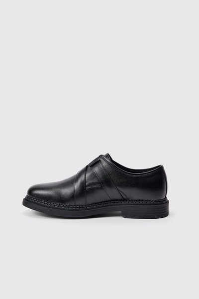 PU Cross Over Strap Detail Loafer In Black