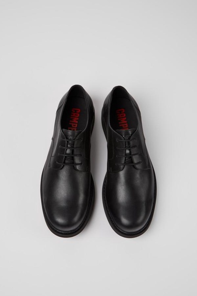 Classic men's black shoe