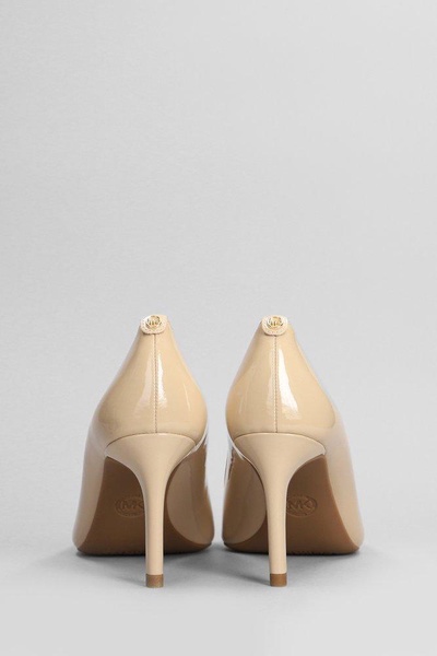 Alina Flex Pump Pumps In Powder Patent Leather