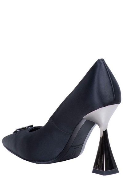 Karl Lagerfeld Debut Brooch Court Pointed-Toe Pumps