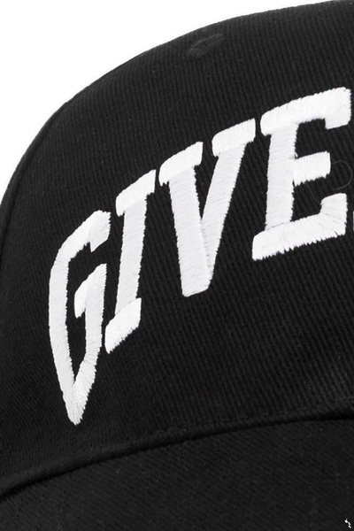 Givenchy Men Beanie With Givenchy College Embroidery