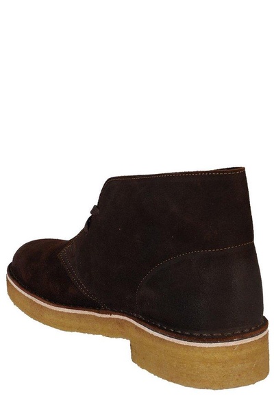 Clarks Round Toe Lace-Up Desert Boots