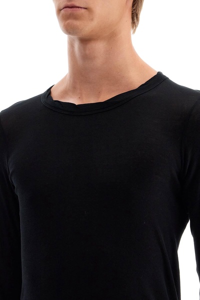 "basic long sleeve t-shirt for