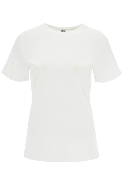 curved seam t-shirt