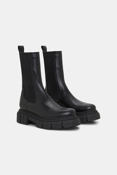 MODERN CLASSIC Chelsea Boot