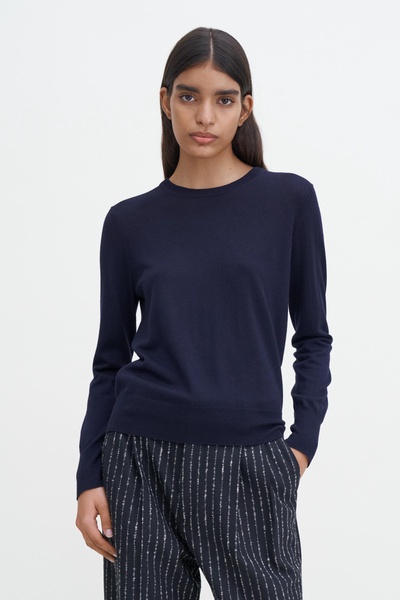 Merino R-neck Sweater