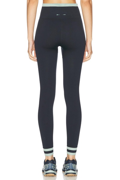 Form Seamless Midi Legging