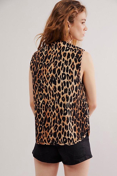 Damson Madder Tilly Leopard Gilet